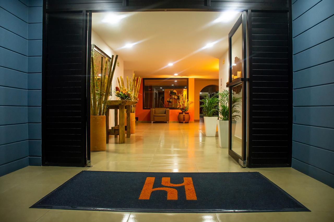Hotel Yalconia San Augustin Bagian luar foto