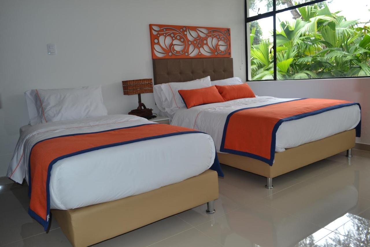 Hotel Yalconia San Augustin Bagian luar foto
