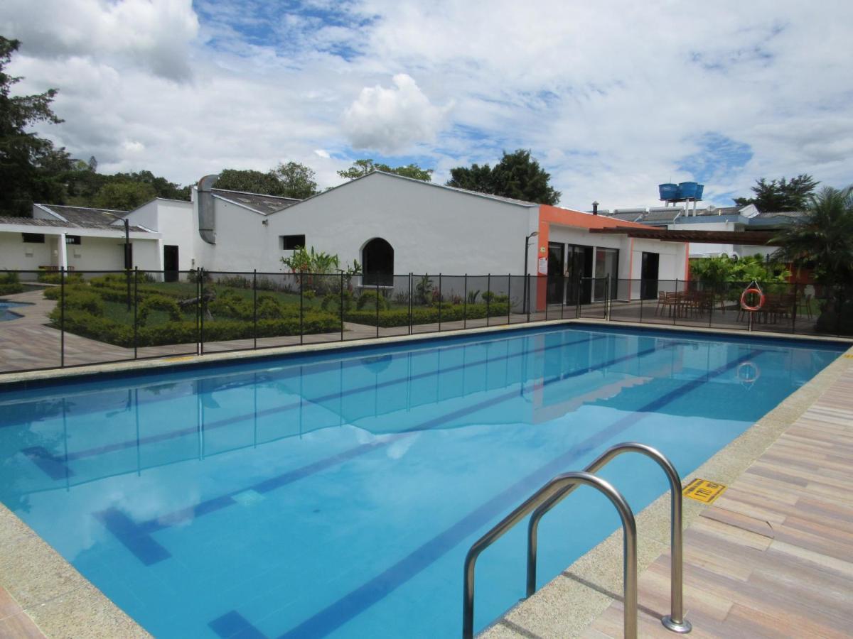 Hotel Yalconia San Augustin Bagian luar foto
